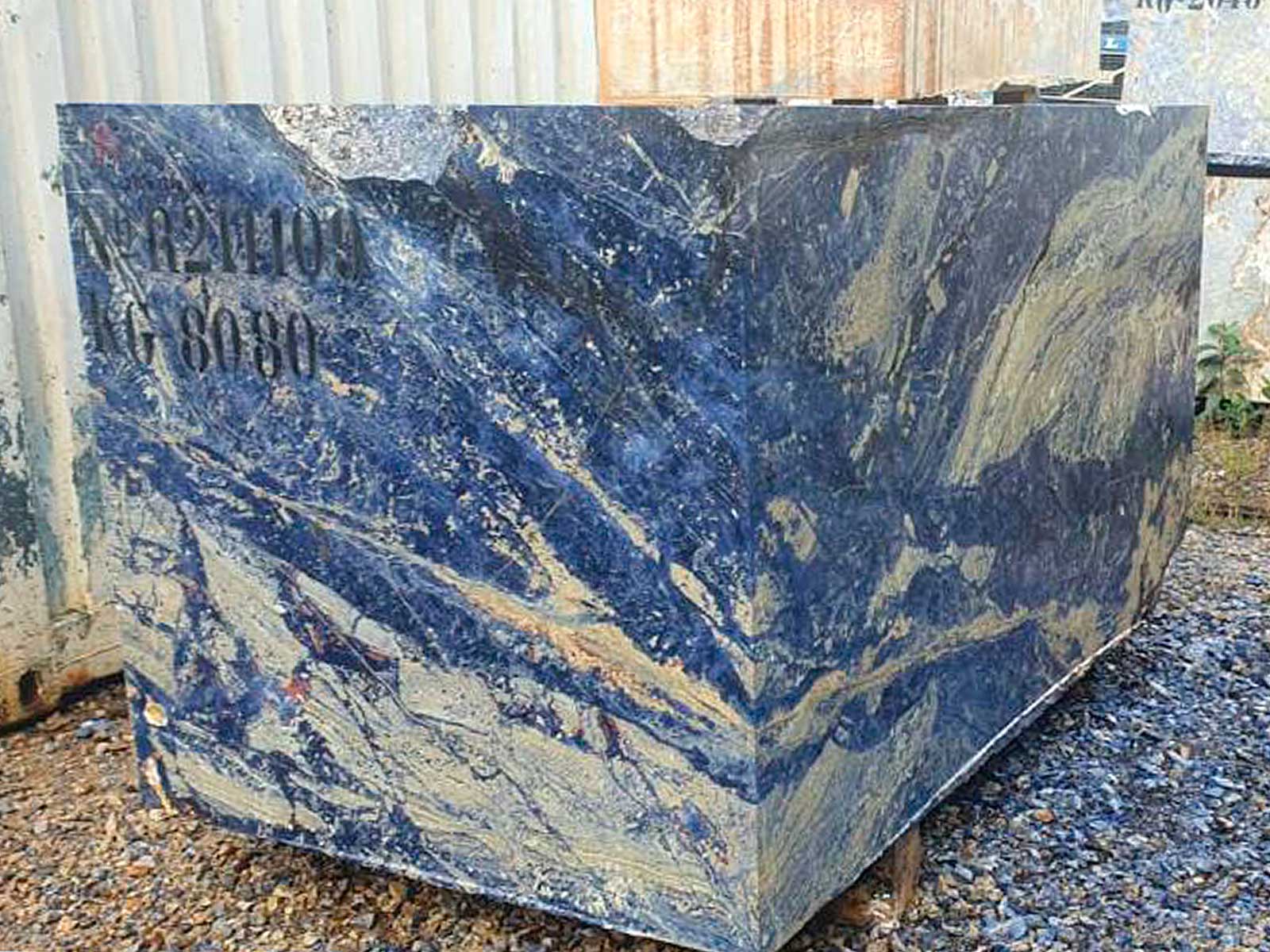 Sodalite Multicolore 83,85 Cts 100% Naturel Non Traité Cabochon